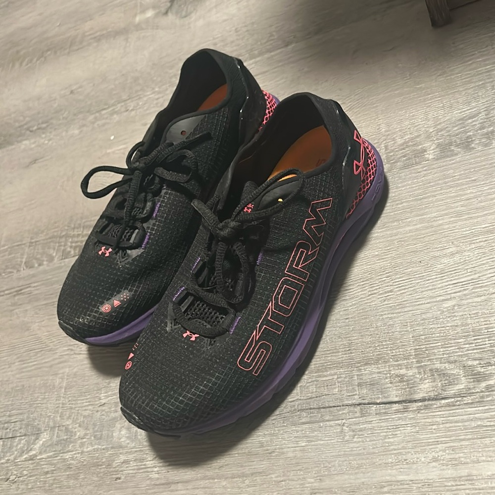 under armor HOVR Machina 3 Storm Waterproof Mesh Running Shoes